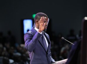 Sénégal : le Premier ministre Ousmane Sonko a formé son gouvernement