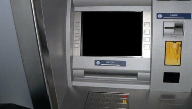 Les taxes, désormais payables auprès des banques