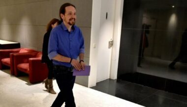 Espagne: Podemos s'allie avec l'extrême gauche pour les législatives