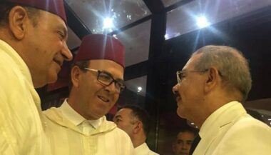 M. Benchamach représente le Roi à la cérémonie d’investiture du Président dominicain