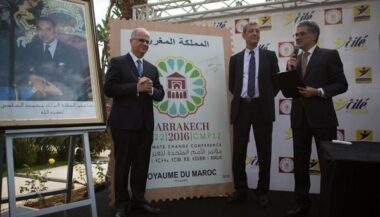Deux nouveaux timbres-poste pour la COP22