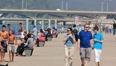 Tourisme: des arrivées qui bondissent pour des recettes qui stagnent