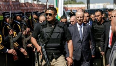 Gaza: explosion au passage du convoi du Premier ministre palestinien, des blessés