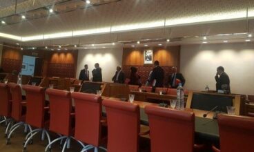 Blocage de la loi-cadre sur l'enseignement: tractations en cours