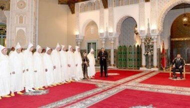 GMT+1: La Cour constitutionnelle donne raison au gouvernement, mais...