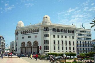 Election présidentielle en Algérie: neuf nouveaux candidats