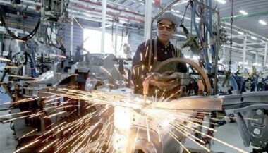 Industrie: hausse de la production et des ventes en avril 2019