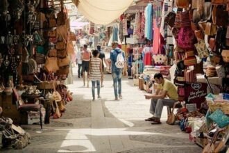 Tourisme: l'été 2019 devrait connaître une hausse de 6% des arrivées