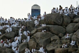 Arabie: élan de ferveur sur le mont Arafat, temps fort du haj