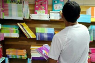 Huit manuels scolaires non encore disponibles sur le marché