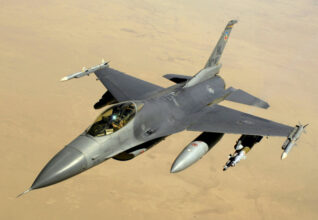 Défense. Le Maroc va recevoir un avion F-16B gratuitement des USA