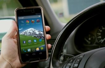 Au Maroc, 35% des conducteurs utilisent leur téléphone au volant