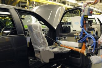 Automobile: les usines d'assemblage bientôt à l'arrêt en Algérie (médias locaux)