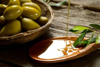 Oléiculture : les professionnels espèrent maintenir le litre d’huile d’olive entre 75 et 80 DH