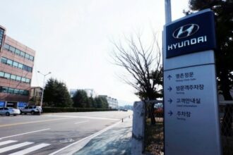 Automobile: le coronavirus bouscule la production hors de Chine