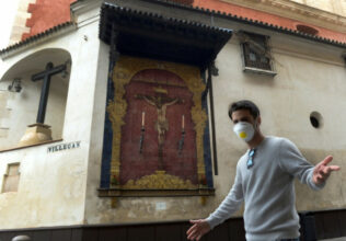L'Espagne se met à l'isolement pour freiner le coronavirus