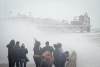 La Grande-Bretagne essuye sa première grande tempête depuis 5 ans