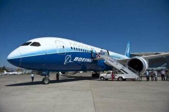 Boeing: bénéfice net en hausse, prévisions relevées