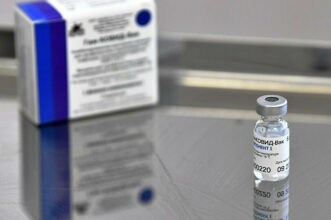 Ce qu'il faut savoir sur les vaccins anti-Covid Spoutnik V et Johnson &amp; Johnson