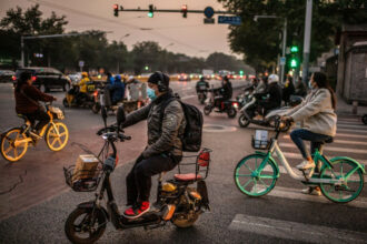 Chine: la croissance rebondit à 4,9% au troisième trimestre