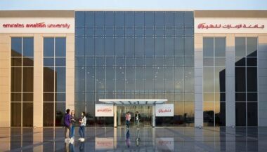 L’Université d’Aviation d’Emirates offre 50 bourses d'études aux étudiants du secondaire du monde entier