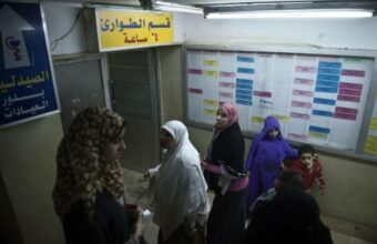 Egypte: Le réseau caritatif islamiste encombrant avant le référendum