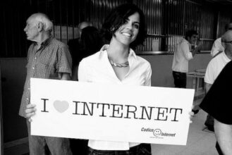 Le nombre d’abonnés Internet franchit la barre des quatre millions d’abonnés