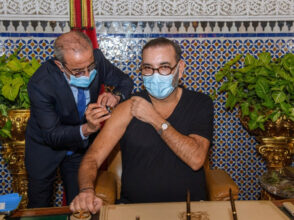 Le Roi Mohammed VI a reçu la première dose du vaccin anti-Covid