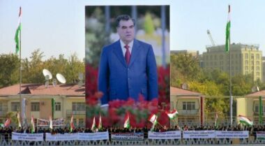 Tadjikistan: Le président Rakhmon réélu avec 80% des voix, l'OSCE critique