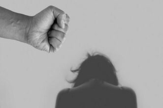 Violences conjugales: voici les numéros des cellules d'écoute