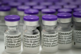 Pénurie de vaccin en Inde, AstraZeneca en question... point sur la pandémie