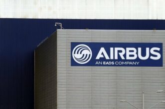 Airbus: Oman Air commande trois A330-300