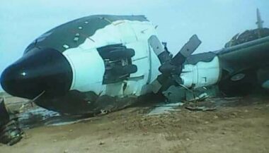 Algérie: Un avion militaire sort de piste, pas de victimes