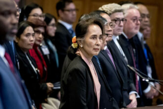 Coup d'Etat militaire en Birmanie, Aung San Suu Kyi arrêtée