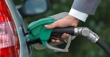 Carburants: Le gouvernement envisage de revenir au plafonnement des prix