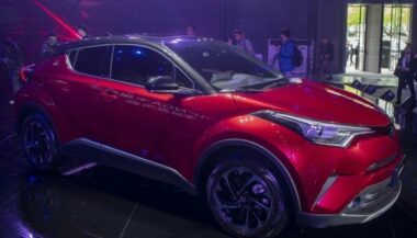Automobile: l'hybride rechargeable plus pertinente que le tout électrique