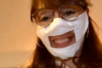 Sourds et autistes: &ldquo;Maski'ri&rdquo;, un masque pour vaincre l’isolement social