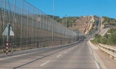 Espagne : les entrées irrégulières de migrants via Sebta et Melilia ont augmenté en 2022