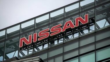 L'état-major de Nissan se réunit pour évincer le sauveur déchu Ghosn