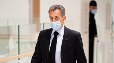Un an de prison ferme pour Nicolas Sarkozy
