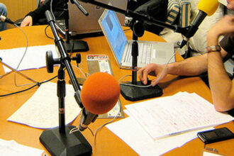 En période de confinement, l'audience radio reste stable au Maroc