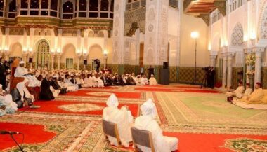 Le Roi préside la 5e causerie du Ramadan à Casablanca