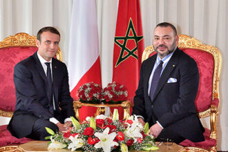 Le Roi Mohammed VI souhaite prompt rétablissement à Macron