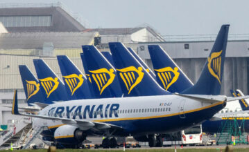 Ryanair reprendra son envol en juillet, avec masque et prise de température