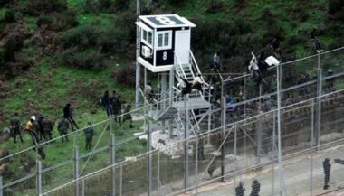 Le Maroc et l'Espagne empêchent plus d'une centaine de migrants de passer à Sebta