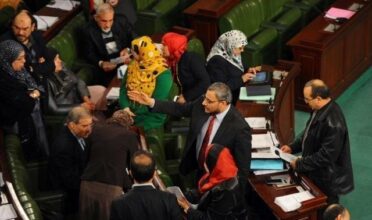 La Tunisie entame le vote de la nouvelle constitution
