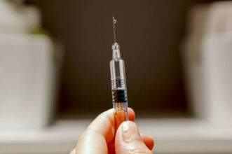 Vaccination: &ldquo;Doser les anticorps anti-Covid ne sert à rien&rdquo; (Pr. Belyamani)