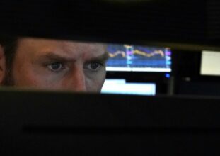 La Bourse de Paris rebondit, décidée à voir le verre à moitié plein