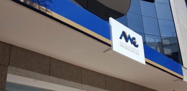 Communication financière : l'AMMC rappelle les règles à respecter pendant l'état d'urgence