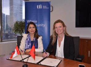 CFC et Toronto Finance International signent un
partenariat